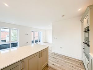 Photo 13- click for photo gallery